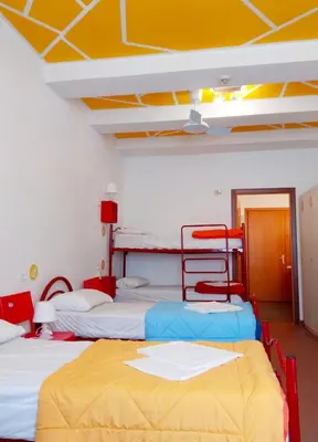 Letto o letti in una camera di Ostello S. Fosca - CPU Venice Hostels
