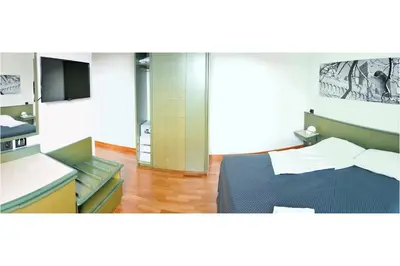 TV o dispositivi per l'intrattenimento presso Rometta Hotel
