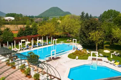 Piscina di Hotel Terme Orvieto o nelle vicinanze