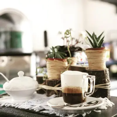 Set per la preparazione di tè e caffè presso Hotel Savoia