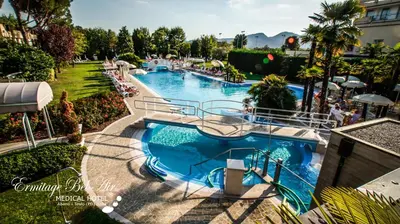 Piscina di Ermitage Bel Air Medical Hotel o nelle vicinanze