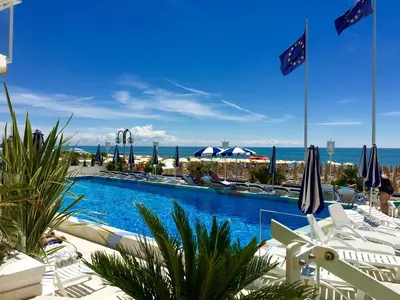 Piscina di Hotel Anthony o nelle vicinanze