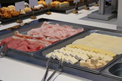 Cibo presso l'hotel o nelle vicinanze