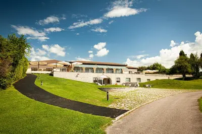 Paesaggio naturale nelle vicinanze del resort