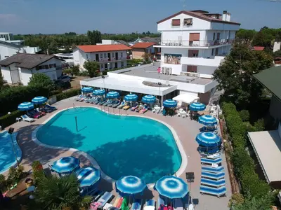 Piscina di Hotel Oasi Verde o nelle vicinanze
