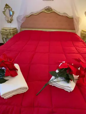 Letto o letti in una camera di Royal Guest House Venice