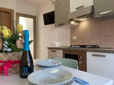 Cucina o angolo cottura di Holiday home in Rosolina Mare 27838