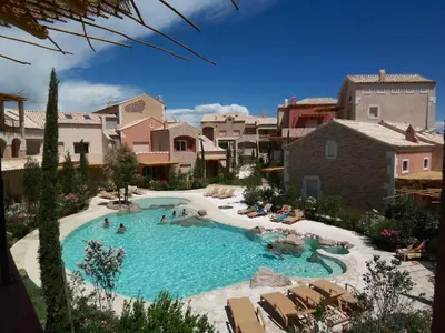 Piscina di Cascina del Mar Apartments o nelle vicinanze