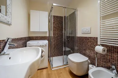 Bagno di Mezzanino 4438