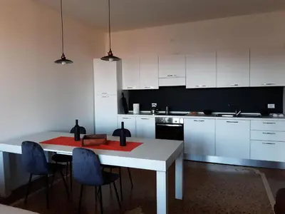 Cucina o angolo cottura di Sunrise Apartment in Giudecca