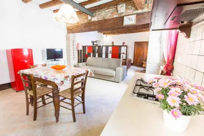 TV o dispositivi per l'intrattenimento presso CANAL DREAM cosy apartment with canal view