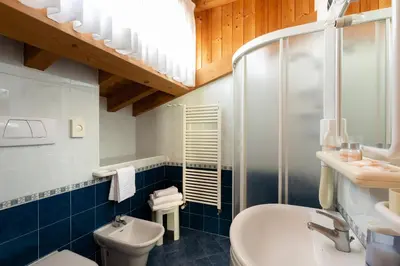 Bagno di Hotel Kennedy