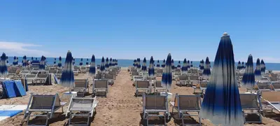 Vista generica sul mare o vista sul mare dall'interno dell'hotel