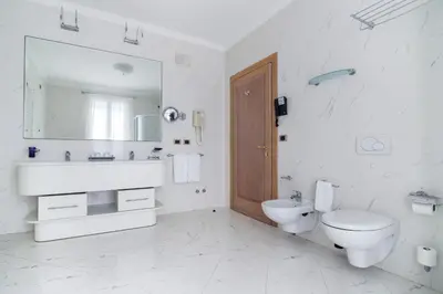 Bagno di Casa Bianca Al Mare