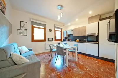 Cucina o angolo cottura di DolceVita Apartments N 439
