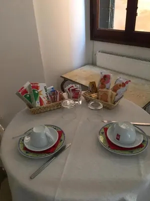 Cibo presso il bed & breakfast o nelle vicinanze