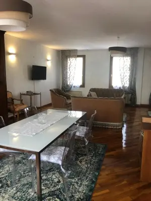 TV o dispositivi per l'intrattenimento presso Villa Trevisi - APARTMENT-free parking