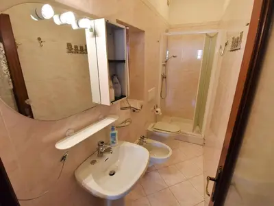 Bagno di Apartment Piano Nobile by Interhome