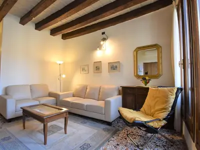 Area soggiorno di Apartment Al Foghèr by Interhome
