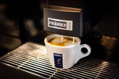 Set per la preparazione di tè e caffè presso Staycity Aparthotels Venice Mestre
