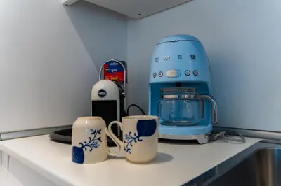Set per la preparazione di tè e caffè presso Biennale 1&2 , Elegant Apartments 15 min walk from St Marks Square - Venice Heaven Apartments Collection