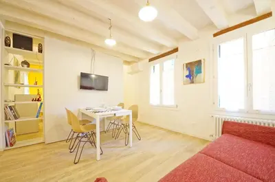 TV o dispositivi per l'intrattenimento presso DolceVita Apartments N 443