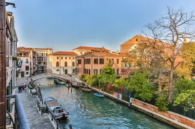 Vista sul fiume nelle vicinanze dell'appartamento