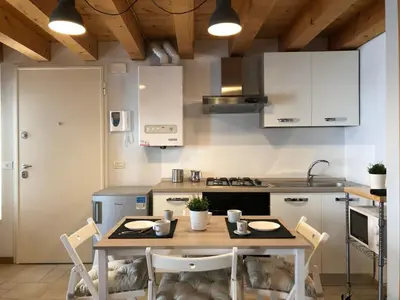Cucina o angolo cottura di Interno 1