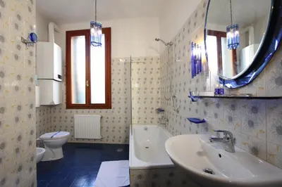 Bagno di City Apartments Corner Canal View