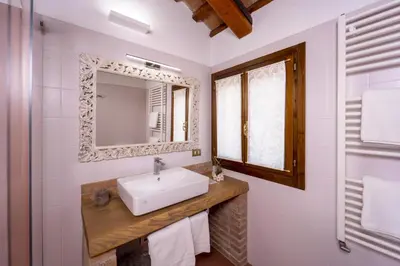 Bagno di La Tenuta Va Oltre