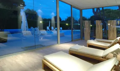 Piscina di Hotel Bauer & Sporting o nelle vicinanze