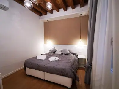 Letto o letti in una camera di Deluxe 3 Bedroom Flat in Rialto