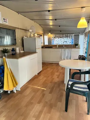 Cucina o angolo cottura di Caravan Cavallino - Valentini in Campeggio Union Lido