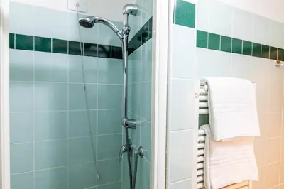 Bagno di Venice and Venice Apartments - private rooms in shared apartment