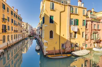 Vista sul fiume nelle vicinanze dell'hotel