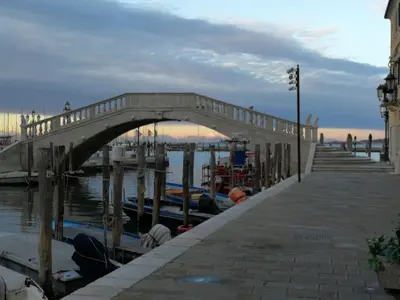 Vista sul fiume nelle vicinanze dell'appartamento