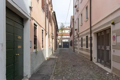 Il quartiere o una zona nella vicinanze dell'appartamento