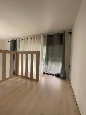 Planimetria di Da Lenny the Grey Apartment