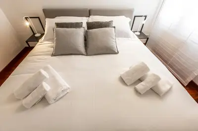 Letto o letti in una camera di San Pantalon Luxury Penthouse R&R