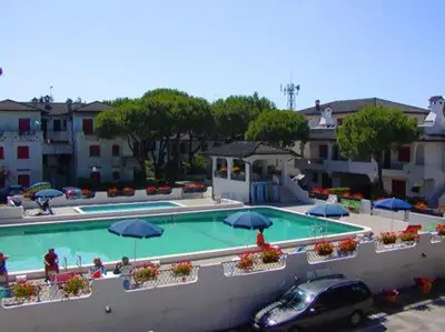 Piscina di Residence Sporting o nelle vicinanze