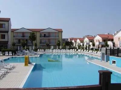 Piscina di Villaggio Tirreno appartamento 01 o nelle vicinanze