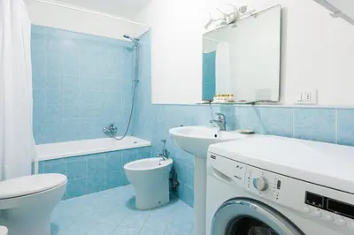 Bagno di Apostoli by Sarlux