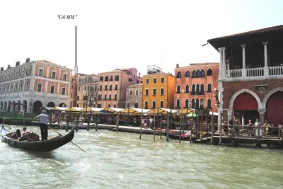 Vista sul fiume nelle vicinanze dell'appartamento