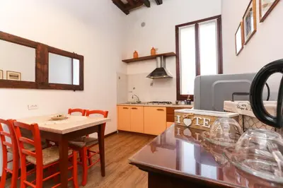 Planimetria di Flat with canal view near San Marco