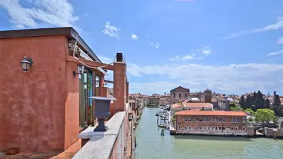 Vista sul fiume nelle vicinanze dell'appartamento