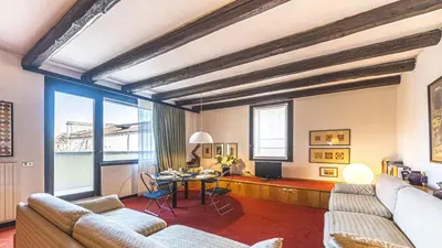 Area soggiorno di Penthouse Accademia
