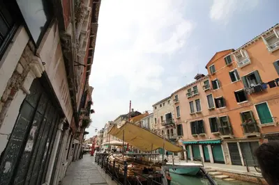 Il quartiere o una zona nella vicinanze dell'appartamento