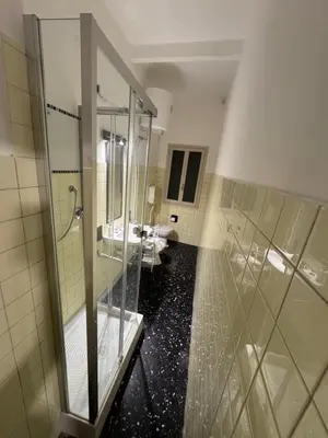 Bagno di Charming large palazzo in center Venice for up to 9 people