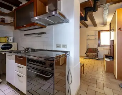 Cucina o angolo cottura di Veneziacentopercento Gorne Apartment