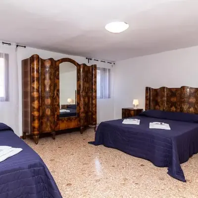 Veneziacentopercento Ole Apartment